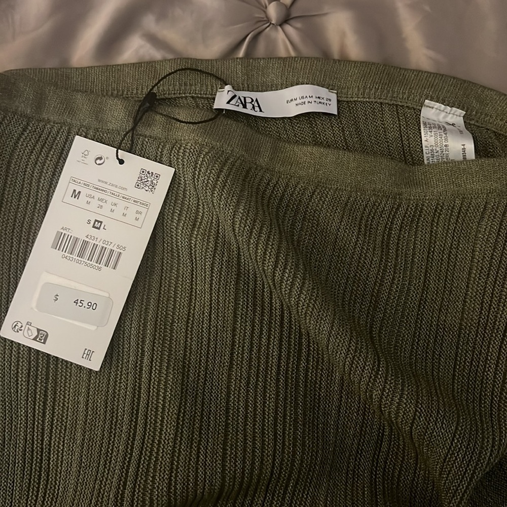 〰️ zara skirt | nwt - Picture 3 of 3